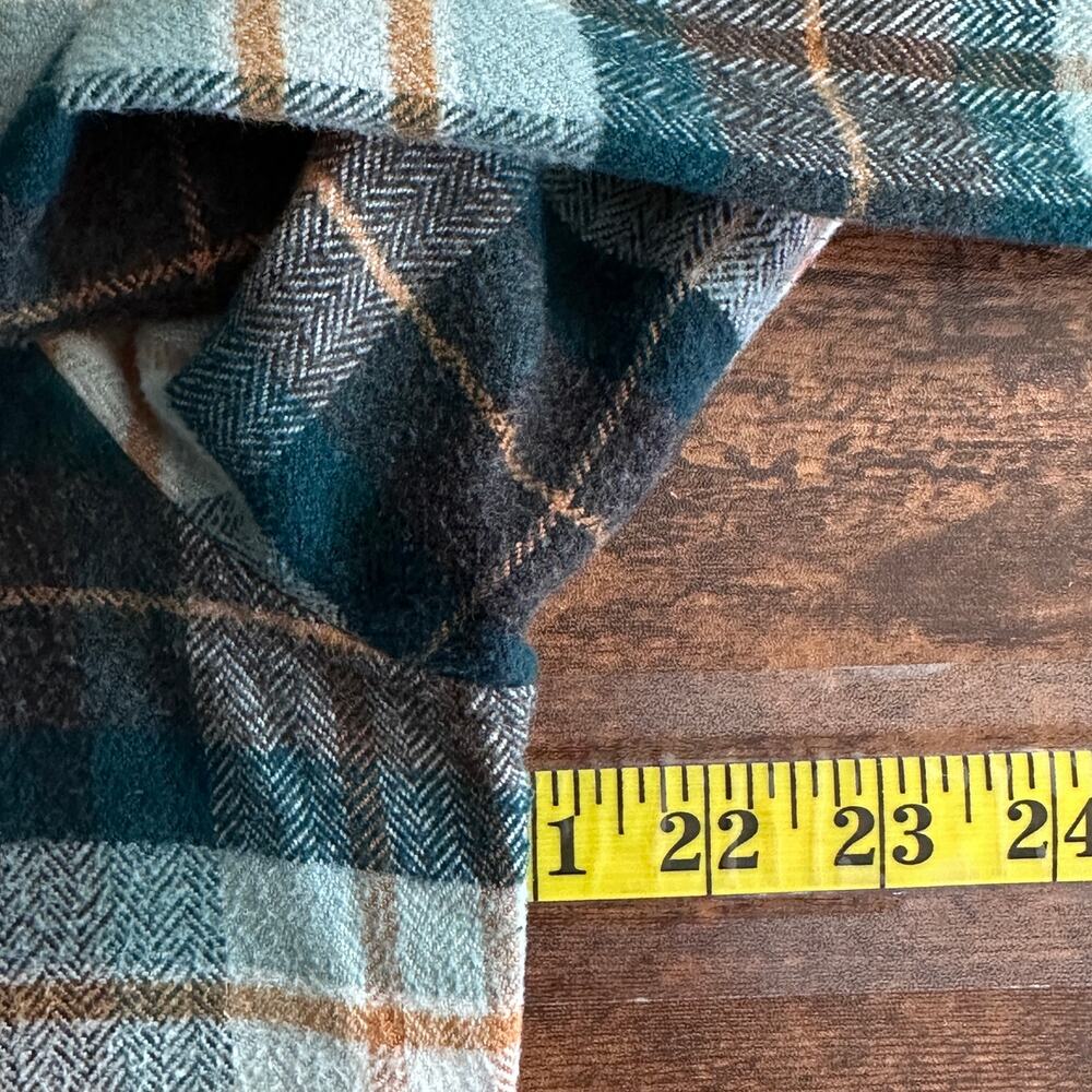 American Eagle Ahhmazingly Soft Flannel Shirt L Green Plaid Classic Fit EUC - Picture 3 of 10